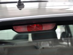 2013 三厢 1.6 自动 精英型