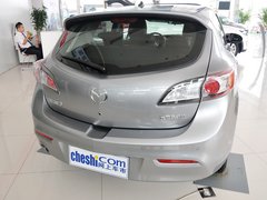 2013 三厢 1.6 自动 精英型