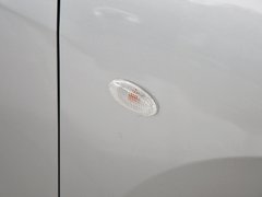 2013 三厢 1.6 自动 精英型