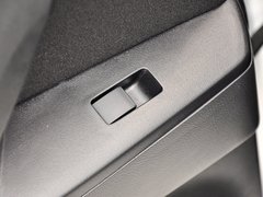 2013 三厢 1.6 自动 精英型