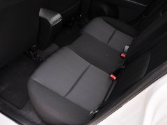 2013 三厢 1.6 自动 精英型