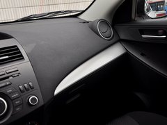 2013 三厢 1.6 自动 精英型