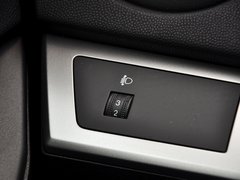 2013 三厢 1.6 自动 精英型