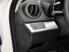 2013 三厢 1.6 自动 精英型