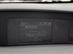 2013 三厢 1.6 自动 精英型