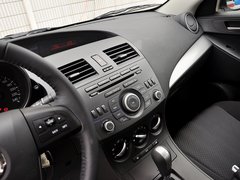 2013 三厢 1.6 自动 精英型