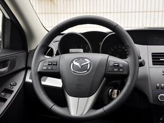 2013 三厢 1.6 自动 精英型