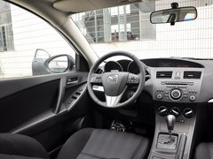 2013 三厢 1.6 自动 精英型