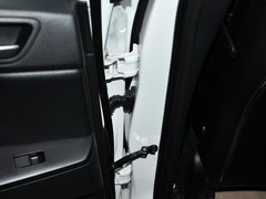 2013 三厢 2.0 自动 豪华型