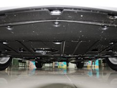 2013 三厢 2.0 自动 豪华型