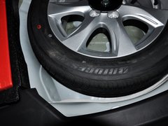2013 三厢 2.0 自动 豪华型