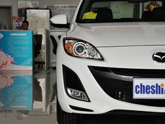 2013 三厢 2.0 自动 豪华型