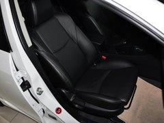 2013 三厢 2.0 自动 豪华型