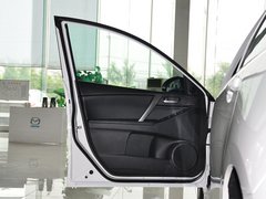 2013 三厢 2.0 自动 豪华型