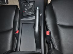 2013 三厢 2.0 自动 豪华型
