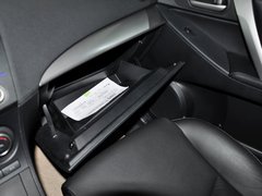 2013 三厢 2.0 自动 豪华型