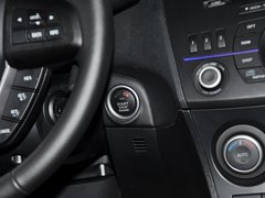 2013 三厢 2.0 自动 豪华型