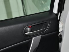 2013 三厢 2.0 自动 豪华型