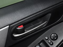 2013 三厢 2.0 自动 豪华型