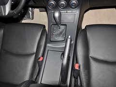 2013 三厢 2.0 自动 豪华型