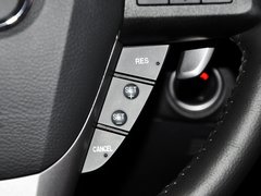2013 三厢 2.0 自动 豪华型