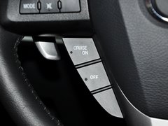 2013 三厢 2.0 自动 豪华型