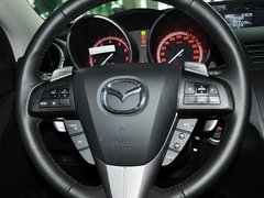 2013 三厢 2.0 自动 豪华型