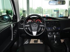 2013 三厢 2.0 自动 豪华型