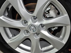 2013 三厢 2.0 自动 豪华型