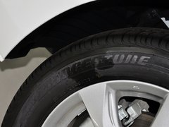 2013 三厢 2.0 自动 豪华型