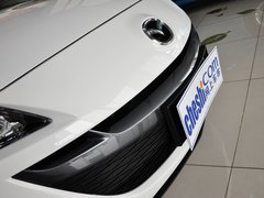 2013 三厢 2.0 自动 豪华型