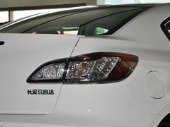 2013 三厢 2.0 自动 豪华型