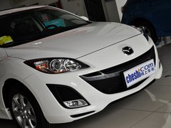 2013 三厢 2.0 自动 豪华型