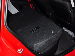 2013 两厢 1.6 手动 舒适型