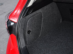 2013 两厢 1.6 手动 舒适型