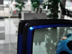 2013 两厢 1.6 自动 精英型