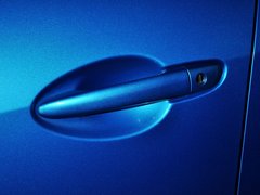 2013 两厢 1.6 自动 精英型