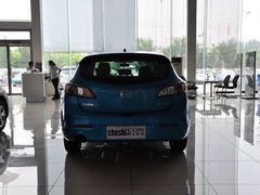 2013 两厢 1.6 自动 精英型