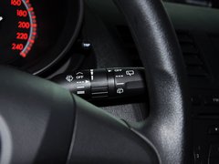 2013 两厢 1.6 自动 精英型