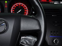 2013 两厢 1.6 自动 精英型