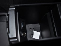 2013 两厢 1.6 自动 精英型