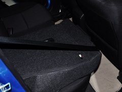 2013 两厢 1.6 自动 精英型