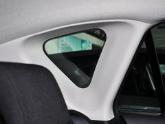 2013 两厢 1.6 自动 精英型