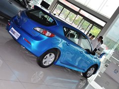 2013 两厢 1.6 自动 精英型
