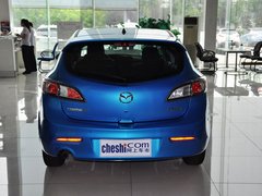 2013 两厢 1.6 自动 精英型