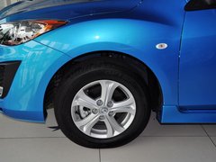 2013 两厢 1.6 自动 精英型