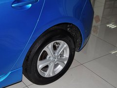2013 两厢 1.6 自动 精英型