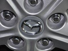 2013 两厢 1.6 自动 精英型