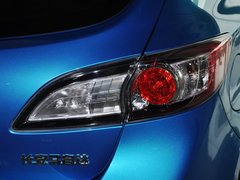 2013 两厢 1.6 自动 精英型