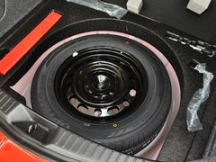 2013 两厢 1.6 自动 精英型